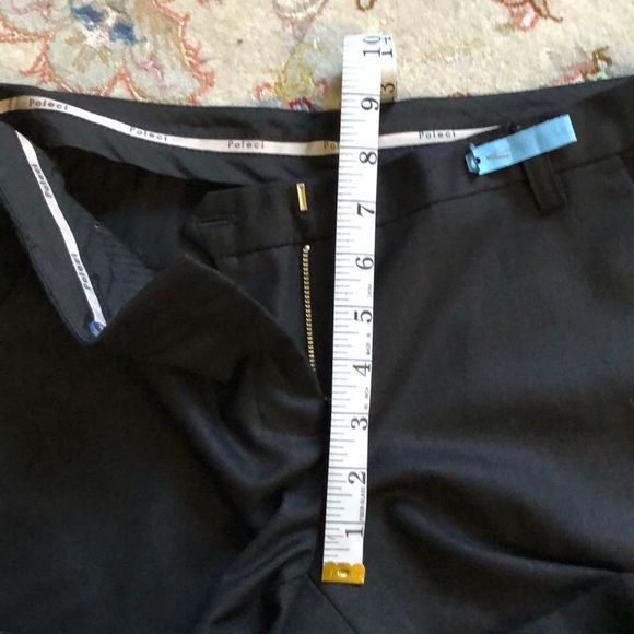 Poleci Dressy Cuffed Short - Picture 6 of 12